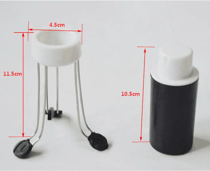 White and black wireless automatic kitchen stirrer blender with three speed buttons