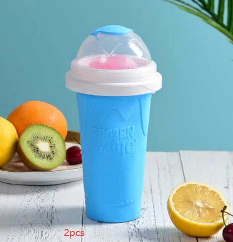 New mint green smoothie cup with lid and straw spoon, 201ml capacity, food-grade silicone body