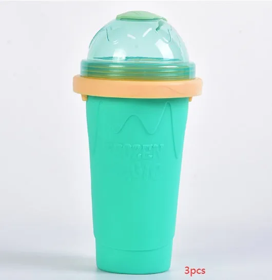 New mint green smoothie cup with lid and straw spoon, 201ml capacity, food-grade silicone body