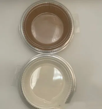 Round white disposable parchment paper liner for air fryer with a 4.5cm edge.