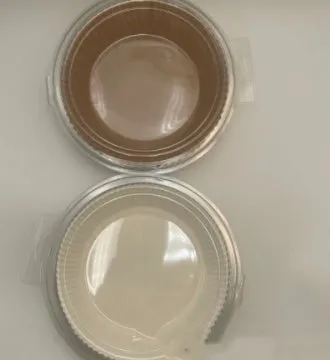 Round white disposable parchment paper liner for air fryer with a 4.5cm edge.