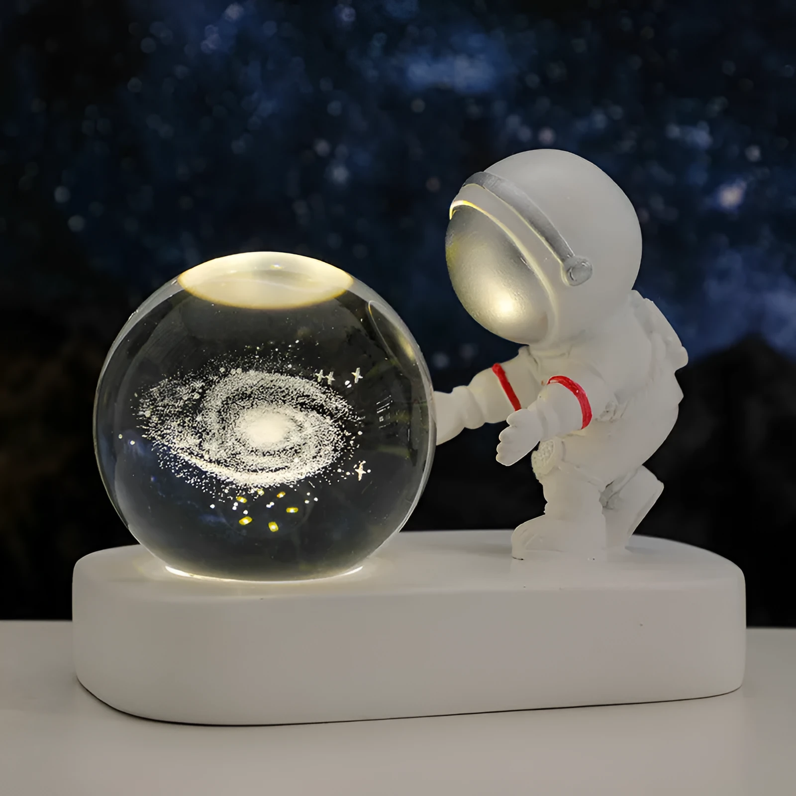 Glowing galaxy astronaut crystal ball night light 6cm with USB cable