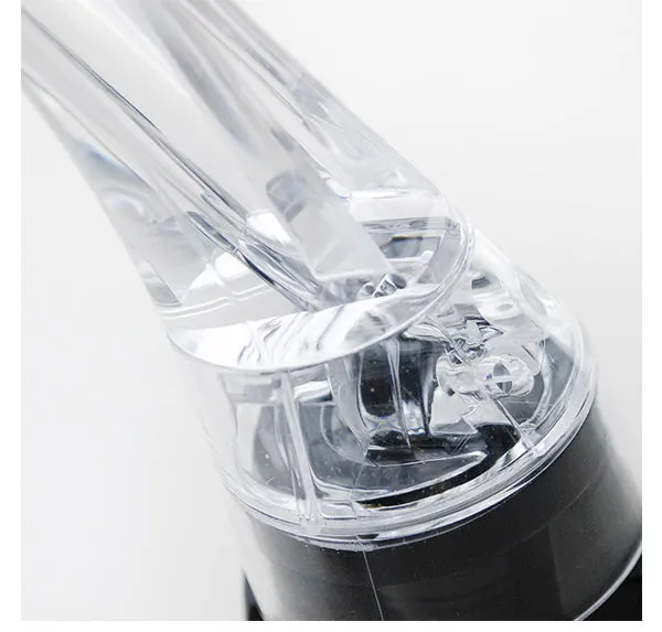 16cm long acrylic wine aerator with a stainless steel filter for instant pouring.