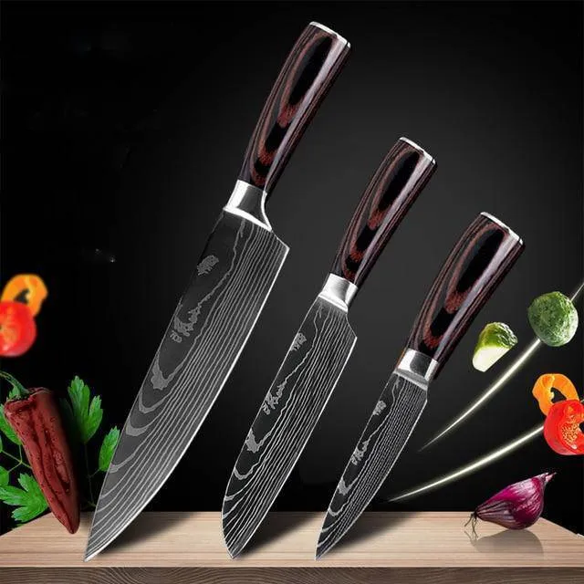 7Cr17 stainless steel kitchen knife with coloured wood handle and Damascus pattern blade on a black gift box.