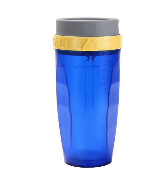 Double wall insulated travel mug with twist seal silicone membrane in cartoon design