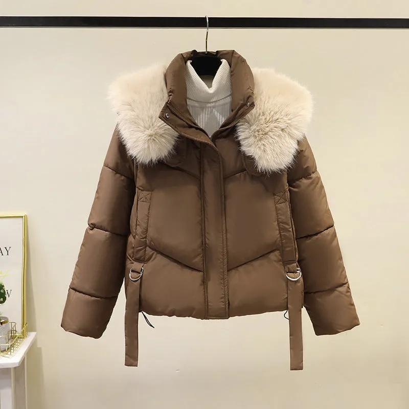 Women's short cotton-padded jacket with stand-up collar in loose style
