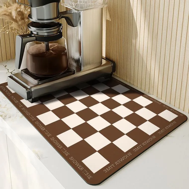 Square 60x90 cm rubber kitchen draining pad in blue checked pattern on countertop