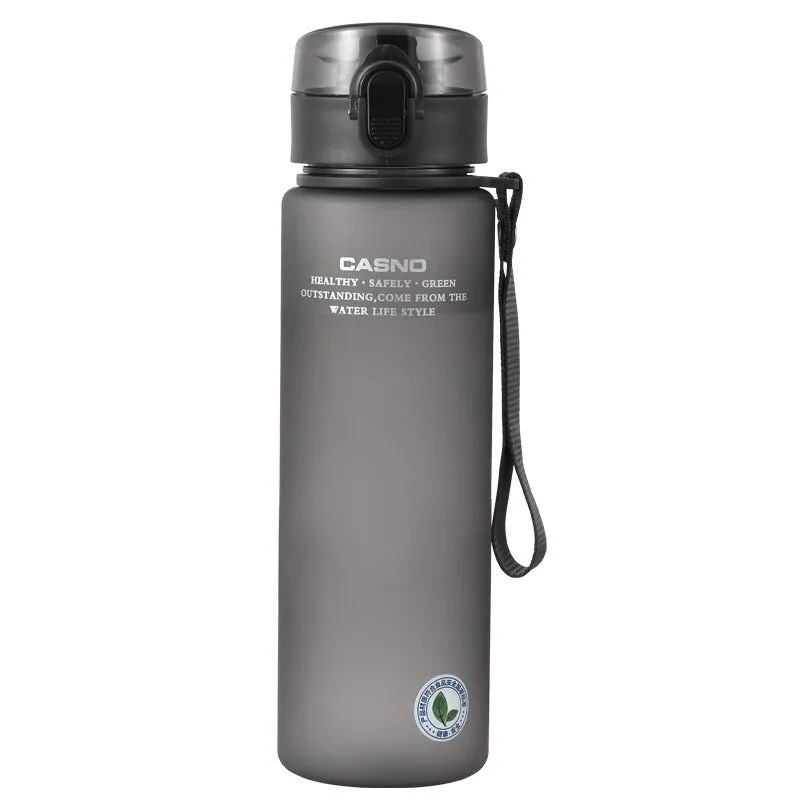 Cassino Student Cup portable sports cup with lanyard in Elegant Gray, 560ml