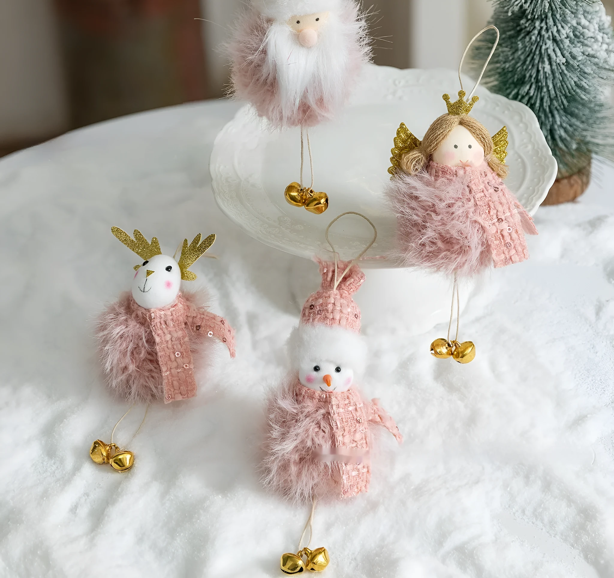 Pink plush snowman doll Christmas pendant with cloth material and modern art styling