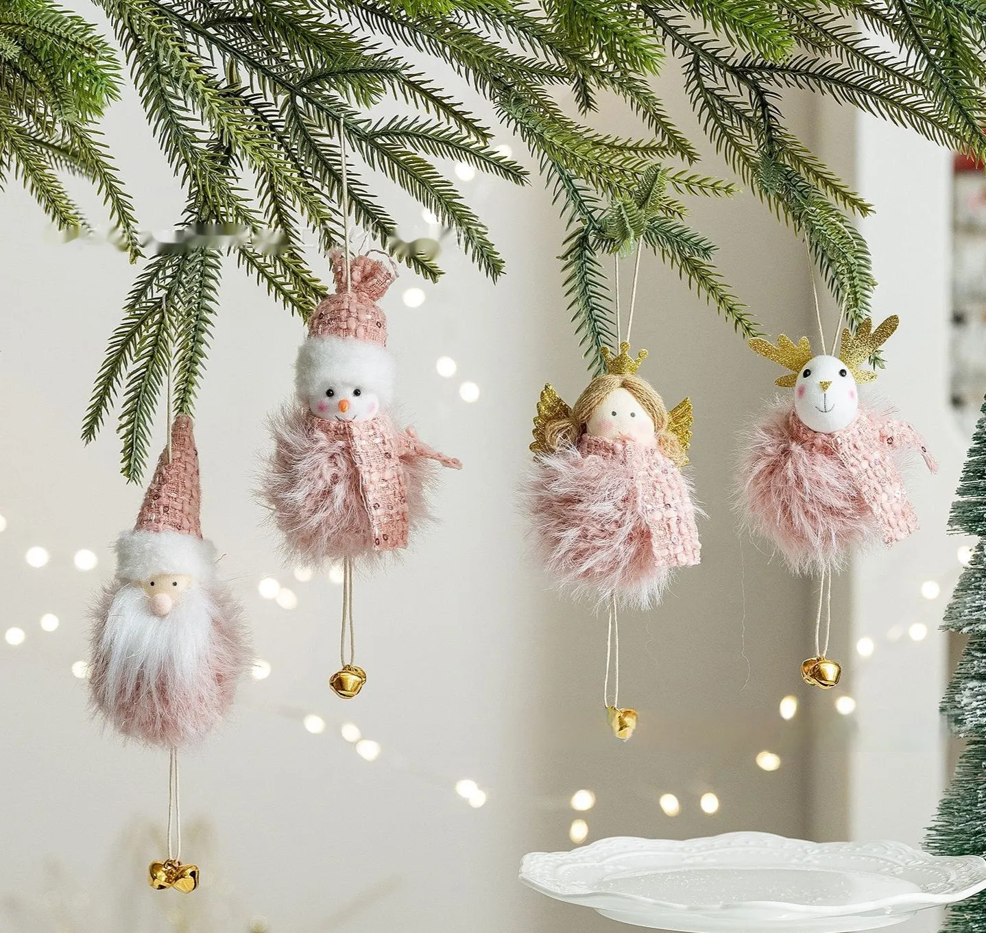 Pink plush snowman doll Christmas pendant with cloth material and modern art styling