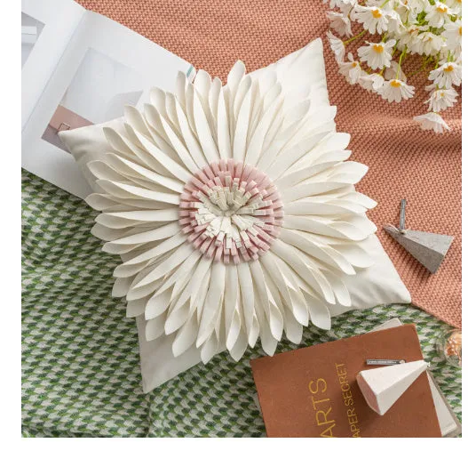 Blue velvet cushion cover with tufted chrysanthemum pattern, 45x45cm, fringed hem