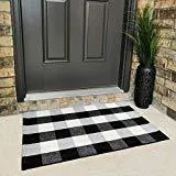 Cotton Buffalo Plaid Rugs in 60x90cm and 60x130cm Sizes, Soft Woven Fabric Floor Mat for Living Room, Bedroom, Kitchen, or Entryway Use, Red and Black Classic Plaid Pattern