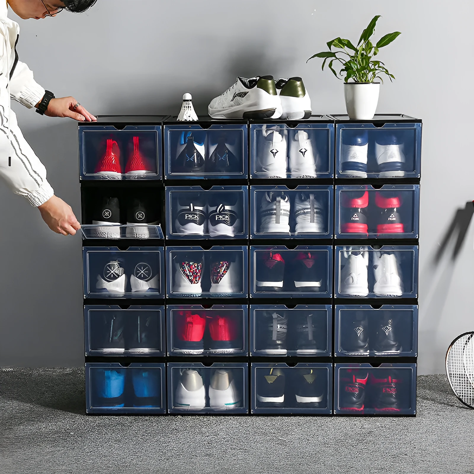 Folding PP plastic sneaker storage box, black, outer dimensions 34 x 25 x 18.2 cm, stacked shoe cabinet