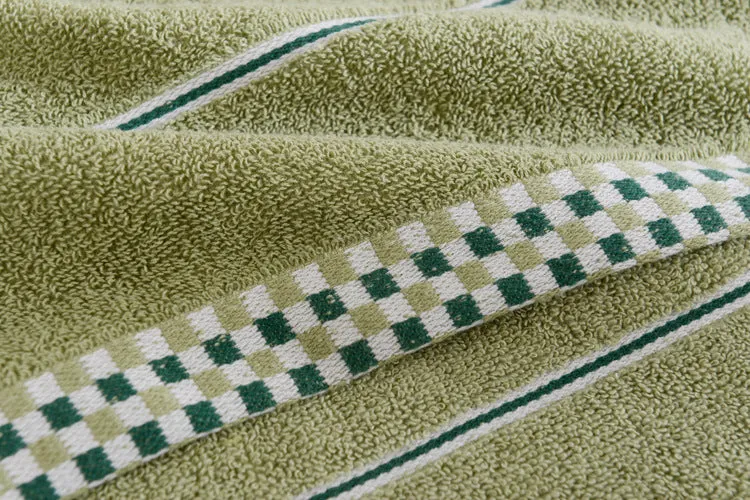 Soft absorbent pure cotton houndstooth facial towel 35x75cm in grey, blue, and green colours