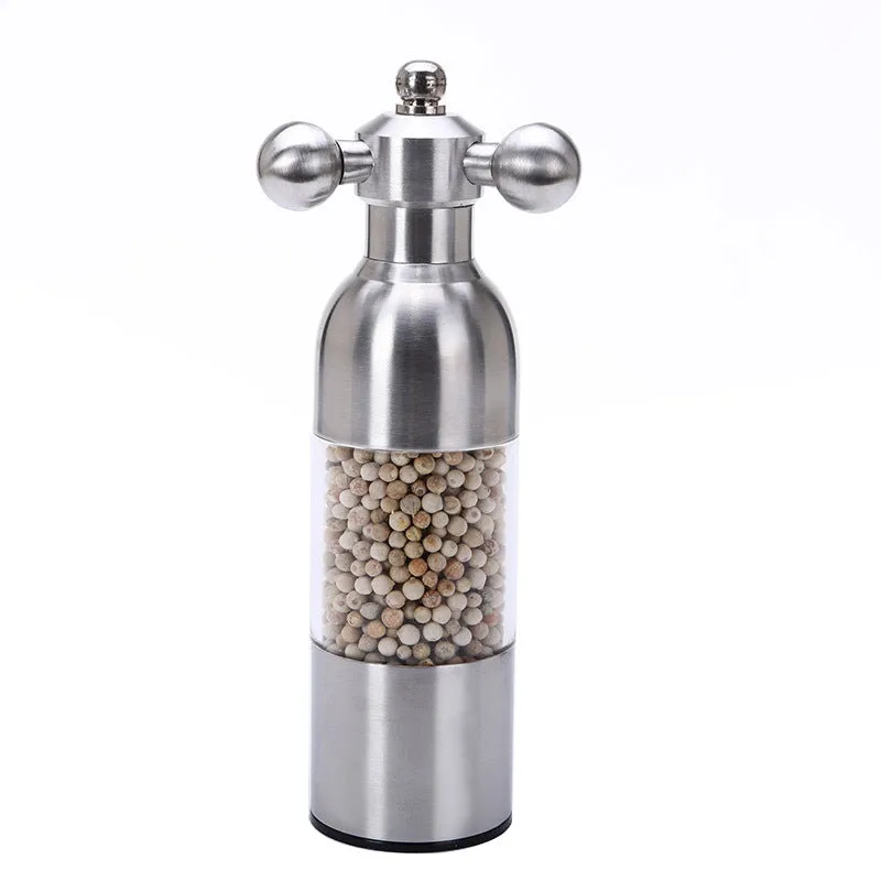 Pepper Mill Gadgets pepper and salt grinder in gold finish, small size 17.5 cm for kitchen and BBQ use
