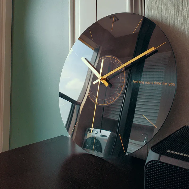 Circular organic glass quartz wall clock silent battery powered 30.5cm living room