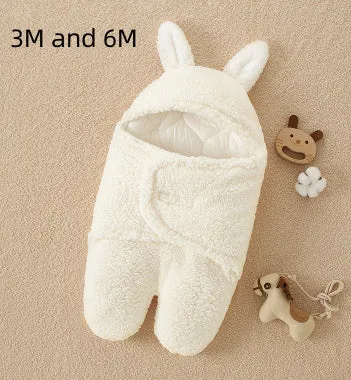 Thickened anti-shock out baby quilt in khaki with lamb velvet outer, 100% cotton inner, 45x78cm size for newborn sleeping bag use