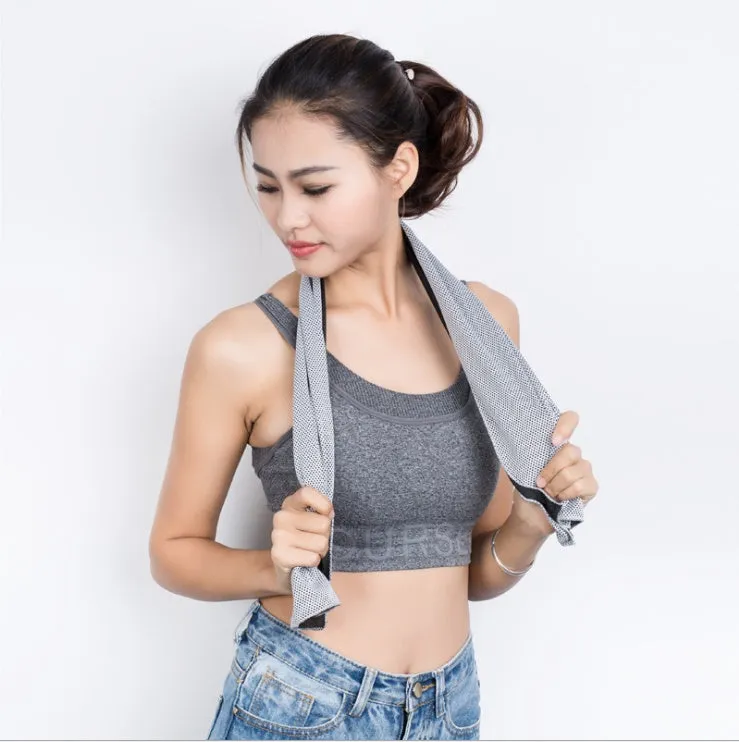 Blue quick-drying cooling towel made from microfiber spandex and kapok 30x100cm