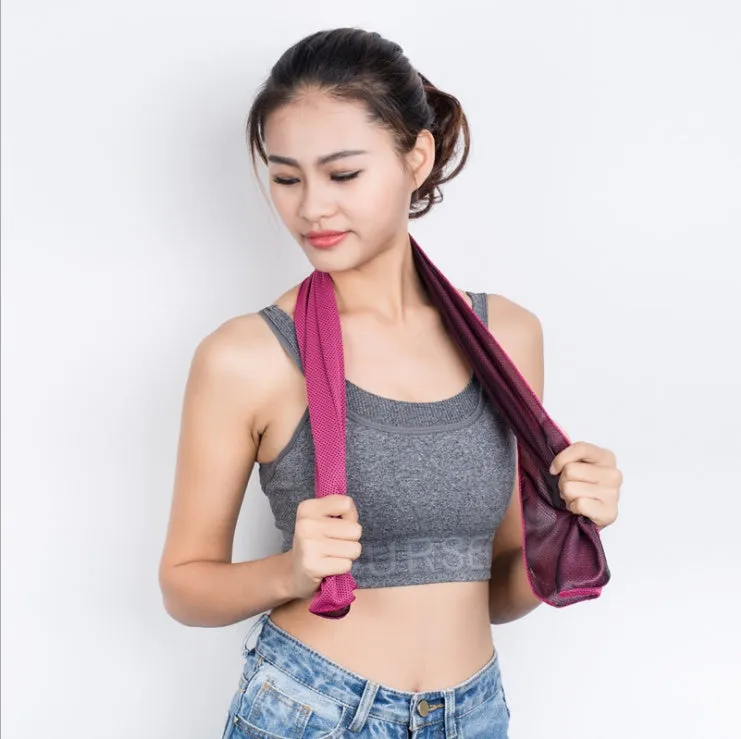 Blue quick-drying cooling towel made from microfiber spandex and kapok 30x100cm