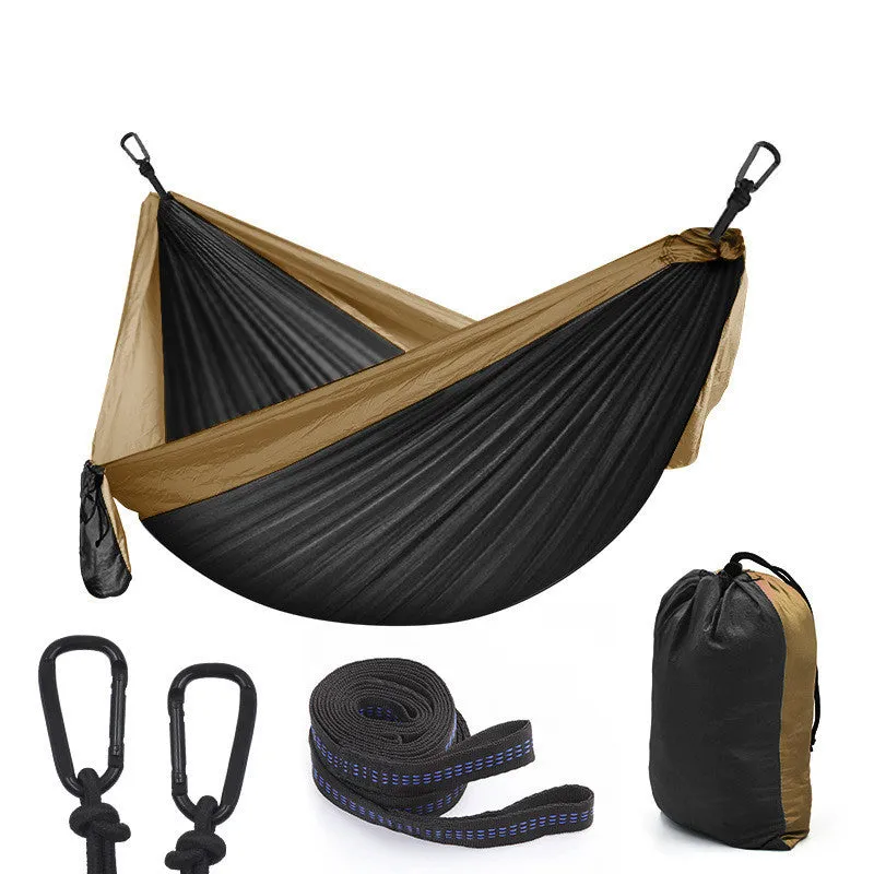 Double parachute hammock 300x200cm in 210T nylon with tree straps on a tree