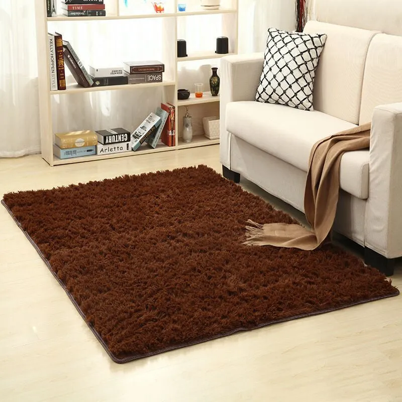 Machine-woven plain square carpet in beige for living room floor