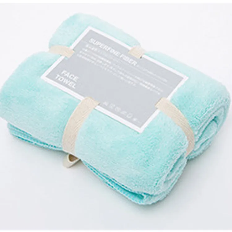 Soft yoga towel in light purple colour measuring 34x80cm, superfine fibre material
