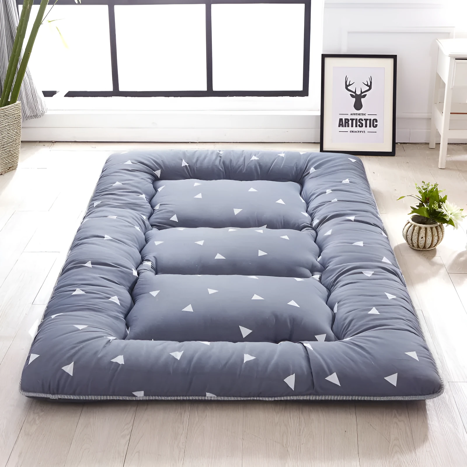 Thickened 10cm foldable tatami floor mat in dark blue, polyester fibre filling, dormitory bedroom use
