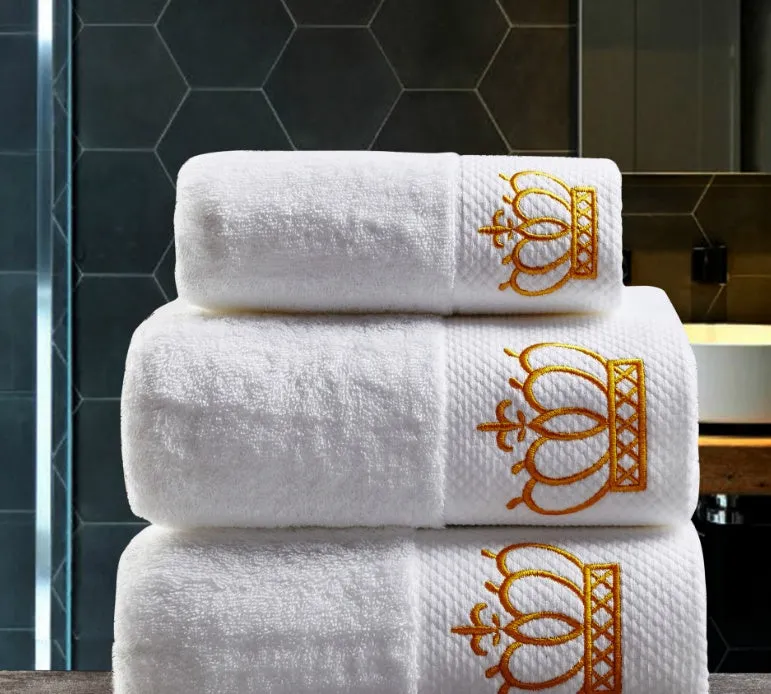 Cotton bath towel with custom embroidery, 70x140cm size, plain weave for hotel and sauna use