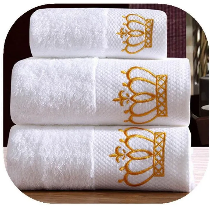 Cotton bath towel with custom embroidery, 70x140cm size, plain weave for hotel and sauna use