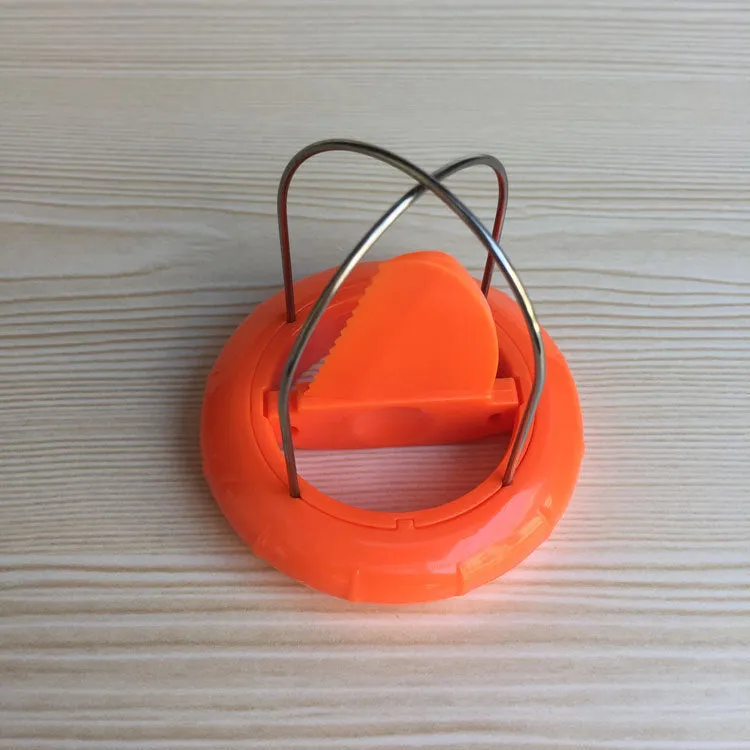 Mini kiwi cutter peeler slicer in ABS and stainless steel, 5.5 x 4.5 cm, with random colour option