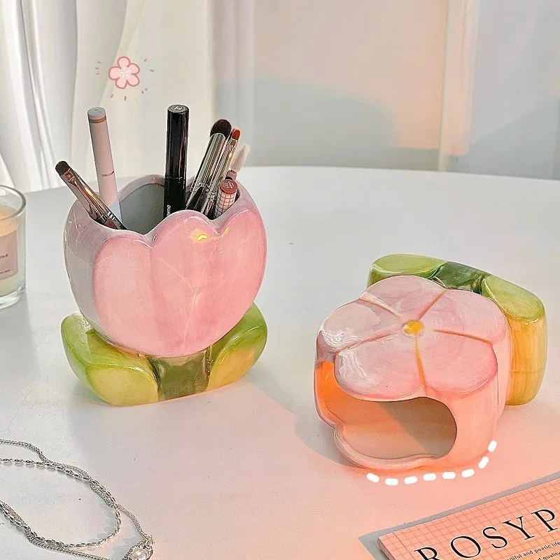 Ceramic flower pen holder storage box with floral pattern, dimensions 11.8x5.8x10cm