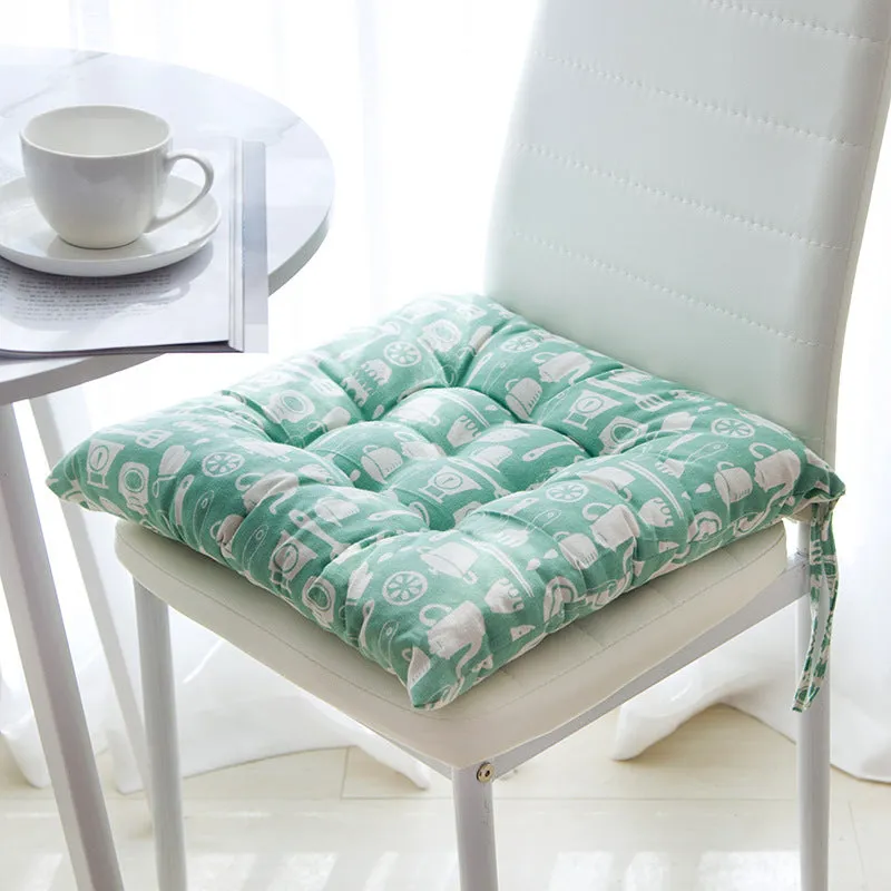 Square cotton linen chair cushion 40x40cm with polyester filling in home setting