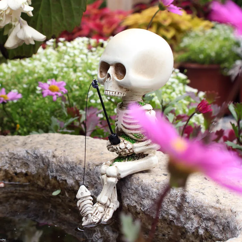 Halloween resin skull ornament for aquarium courtyard micro landscape in fishing skull colour