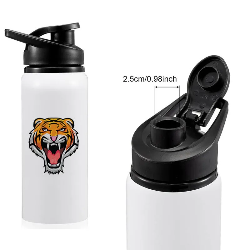 White aluminium sports water bottle for cycling, shown with 600ml and 750ml capacity options.