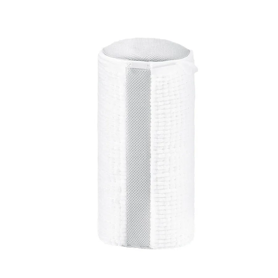 Shoe washing bag made of polyester in white colour, anti-deformation design for machine washing