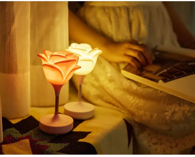 Touch rose USB night light in silicone and ABS, pink colour, showing three brightness level buttons on base