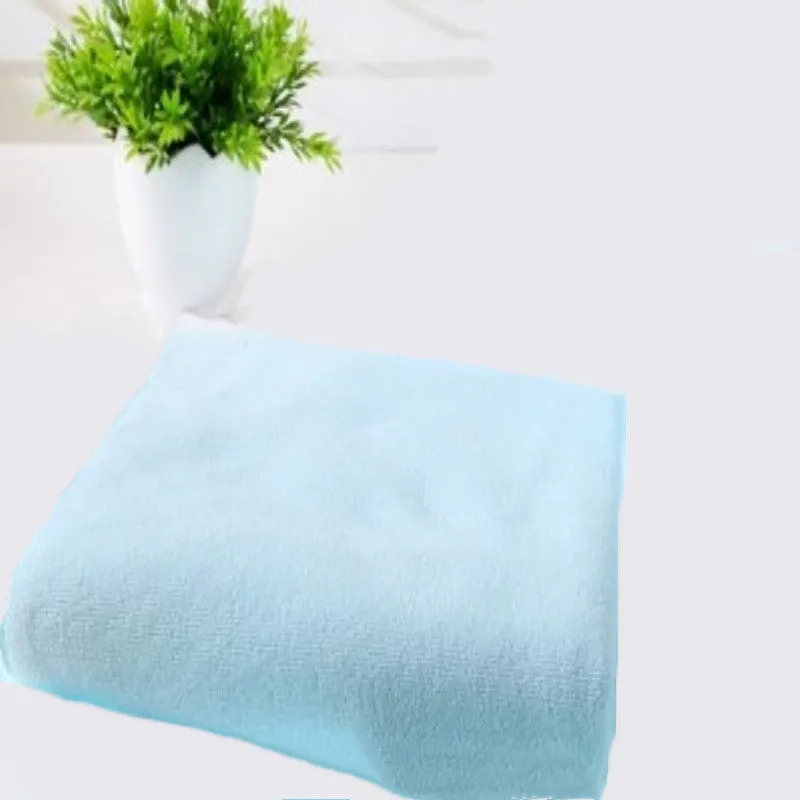 Microfiber bath towel 70 x 140cm in beige, blue, brown, green, pink, purple, red, white, yellow