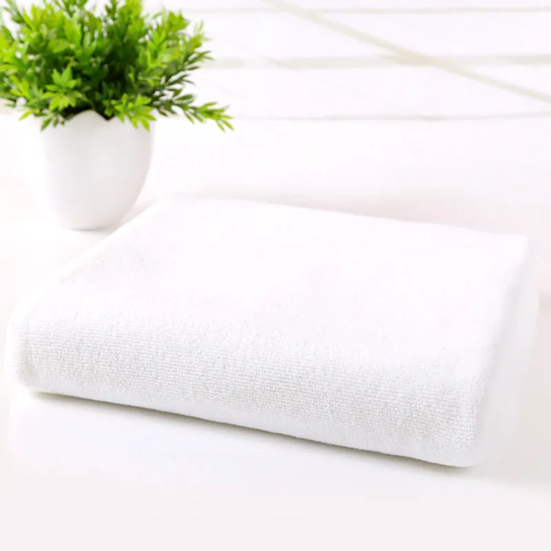 Microfiber bath towel 70 x 140cm in beige, blue, brown, green, pink, purple, red, white, yellow