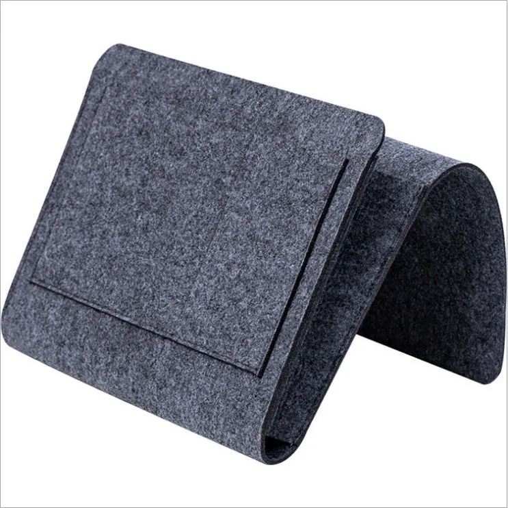 Felt bedside storage bag with multiple pockets in light grey, 30x20x10 cm, for remote controls and books