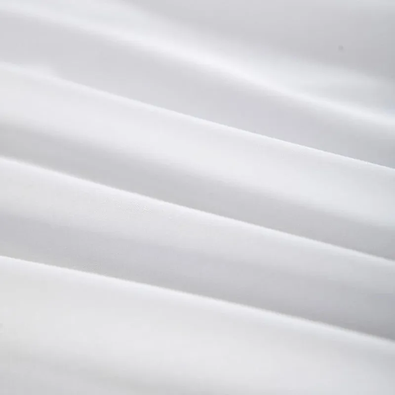 Four-piece 100% pure cotton bedding set with plain pattern, 60-thread-count twill weave, reactive dyeing, in 200x230cm size