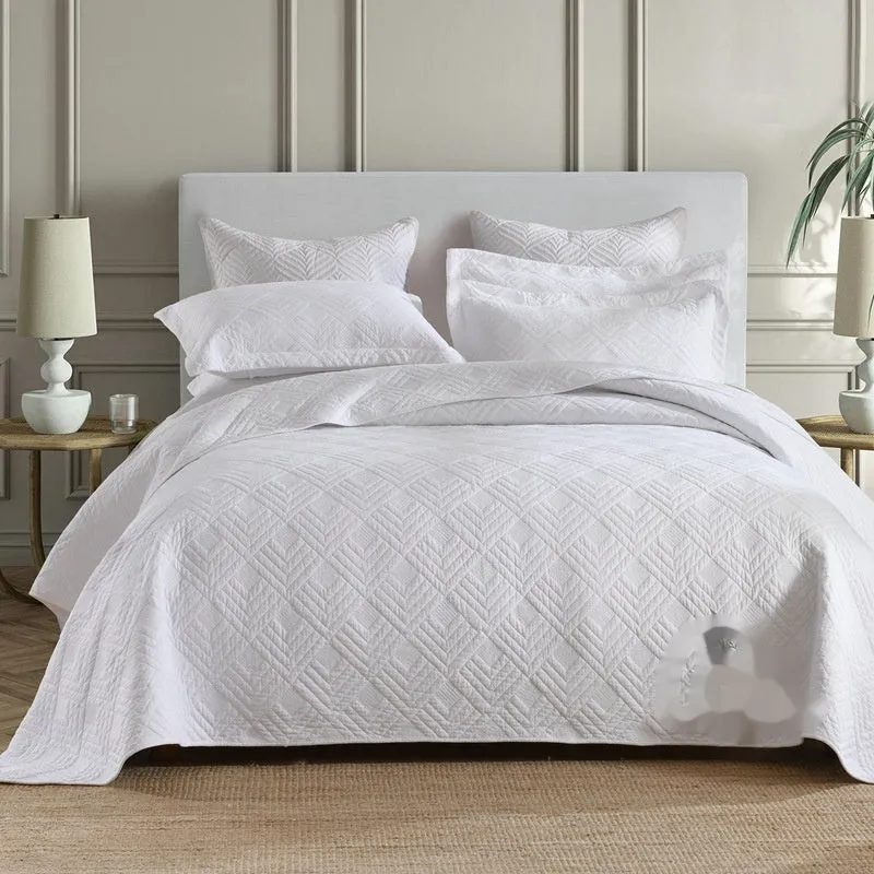 Double-sided pure cotton bed cover three-piece set with embroidery details and matching pillowcases