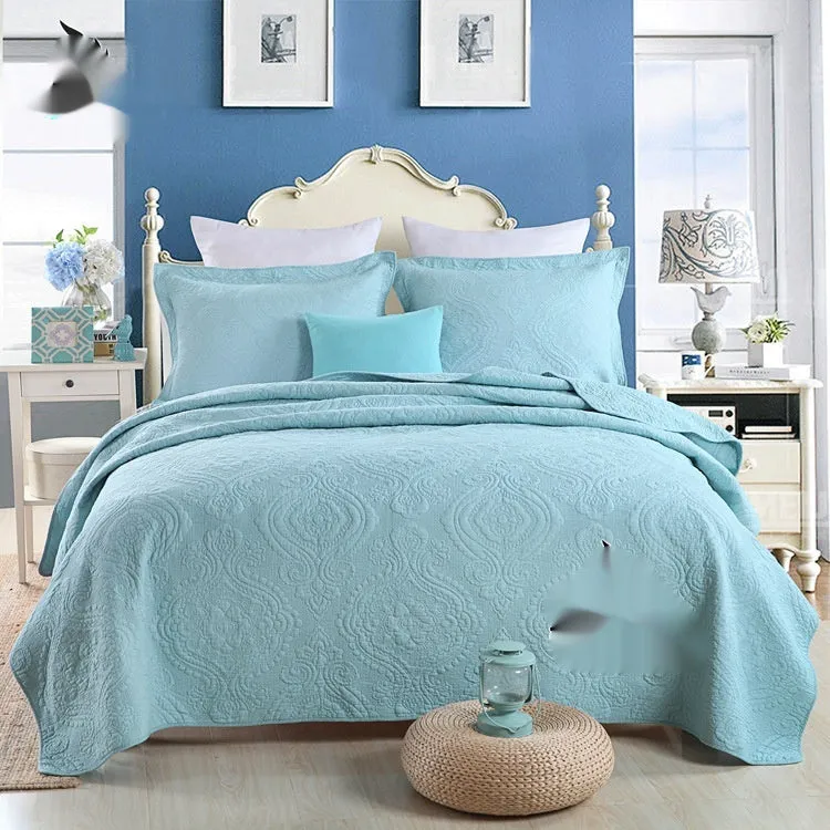 Double-sided pure cotton bed cover three-piece set with embroidery details and matching pillowcases