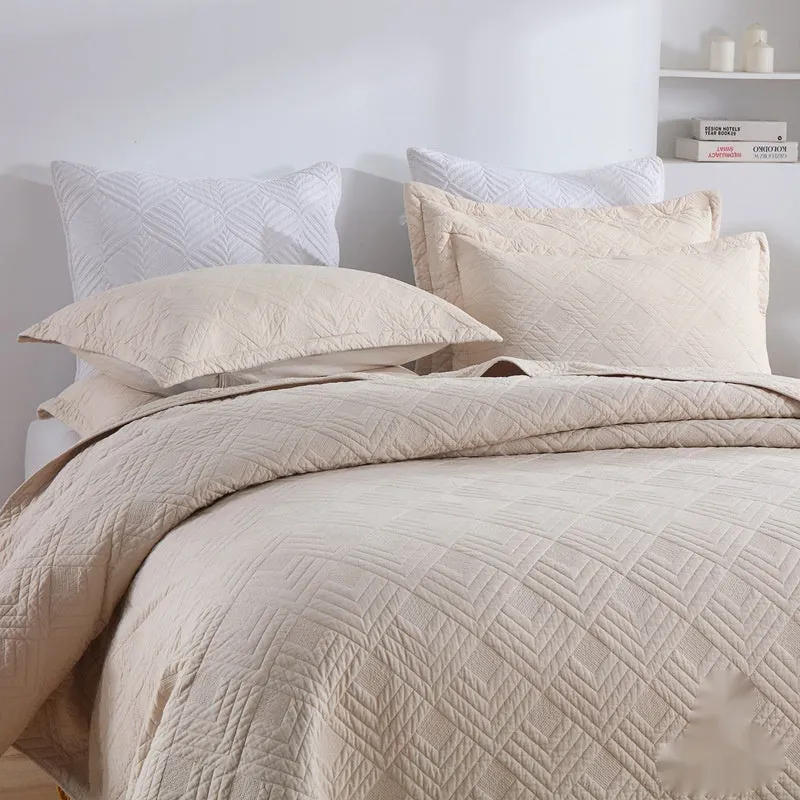 Double-sided pure cotton bed cover three-piece set with embroidery details and matching pillowcases