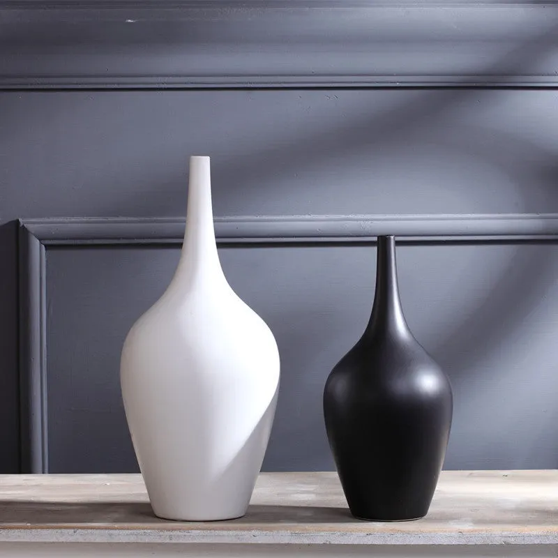 Tall white matte glaze ceramic vase HP160 on desktop with flowers