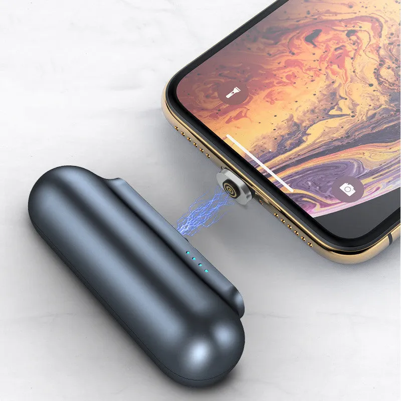 Smart magnetic mini power bank in black, 2600mAh, with magnetic data cable and compact plastic shell