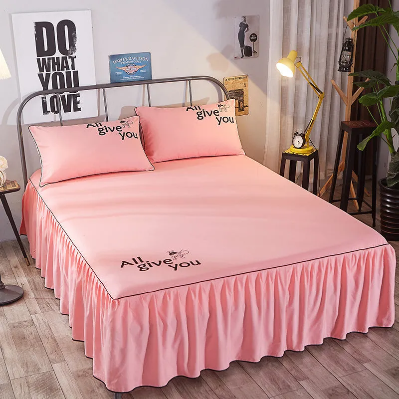 Beauty bed cover and brushed bed skirt in breathable sanding fabric, with nine colour options and multiple sizes