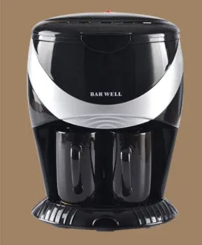 Automatic double cup American coffee machine in black with two 180ml glass cups and a spoon