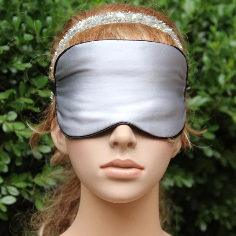 Double-sided mulberry silk eye mask with adjustable elastic band in black colour