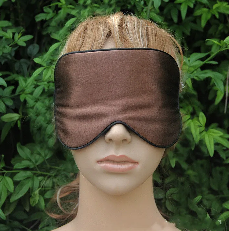 Double-sided mulberry silk eye mask with adjustable elastic band in black colour