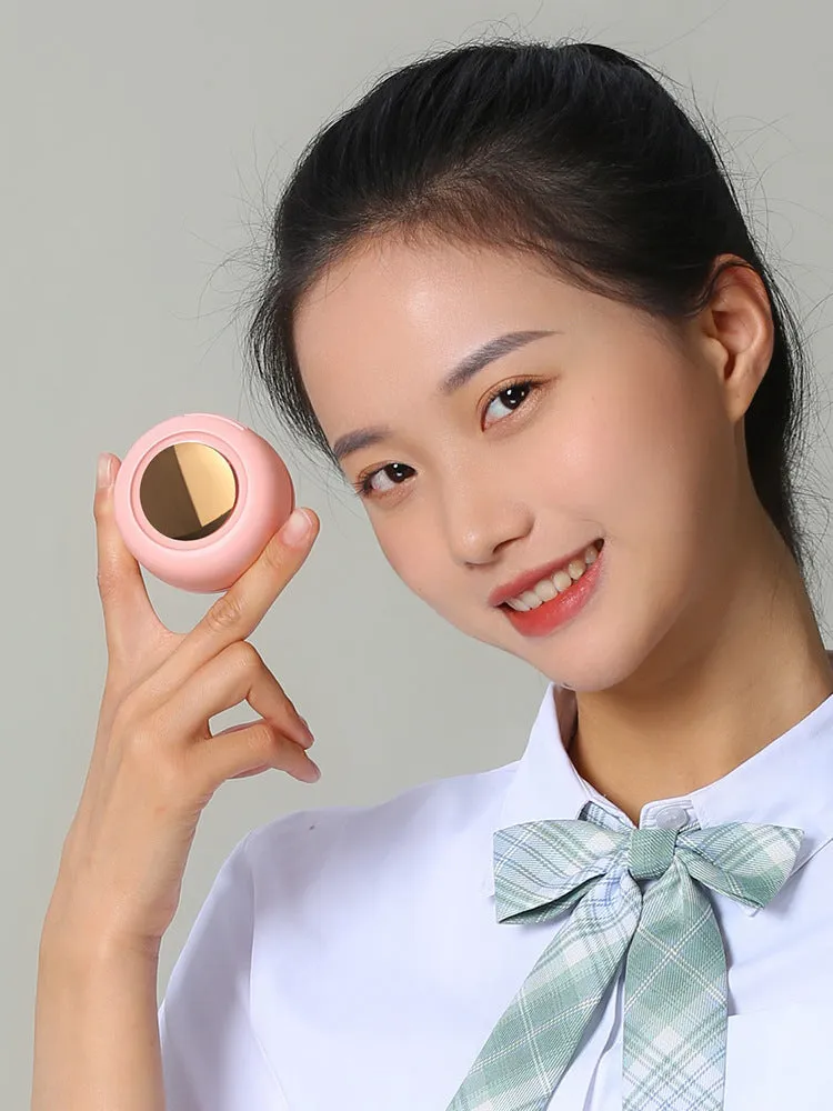 Mini clip fan with flexible clip, 900mAh USB charging, three speed settings in green